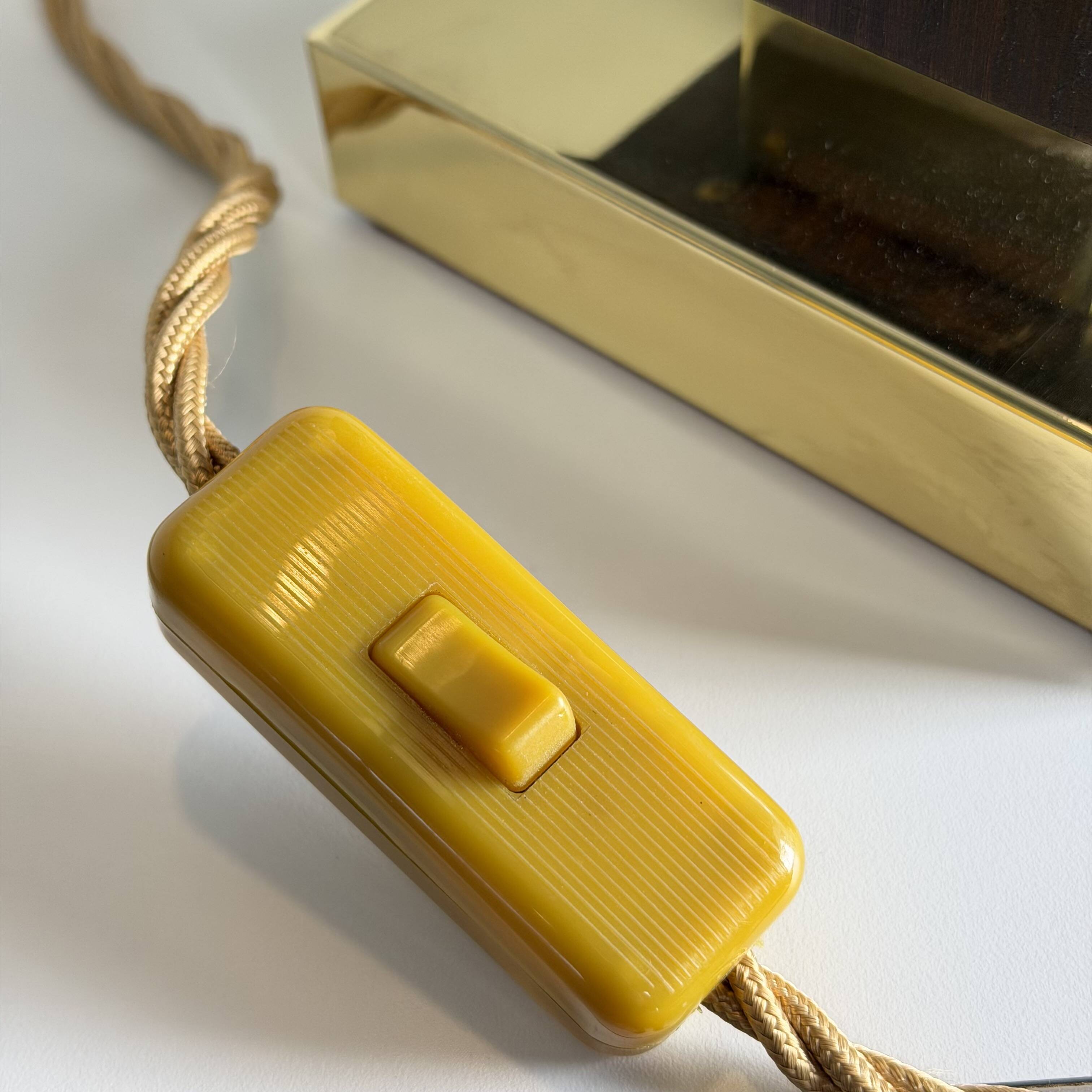 « Lampe de table Diomede » par Angelo Brotto pour Esperia, 1970 – Exclusif NOS