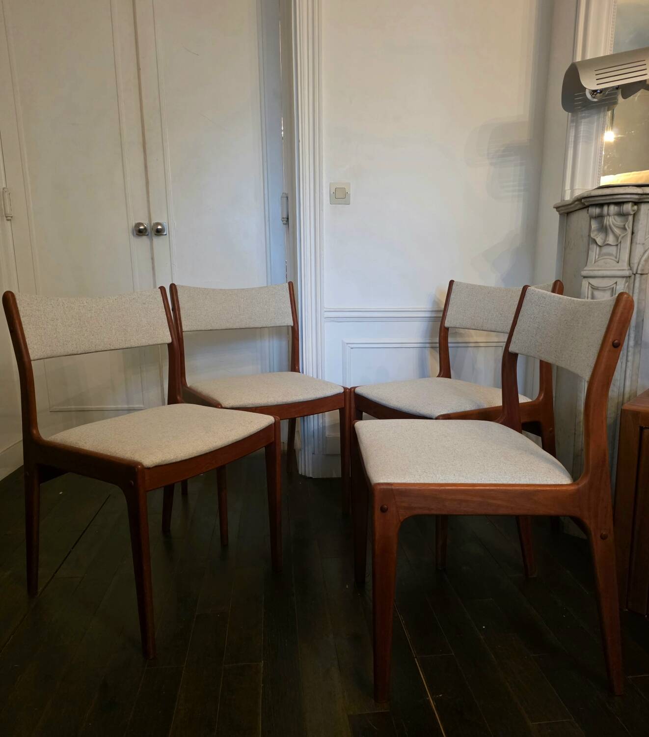 Set of 4 vintage teak and beige tweed chairs by Johannes Anderse