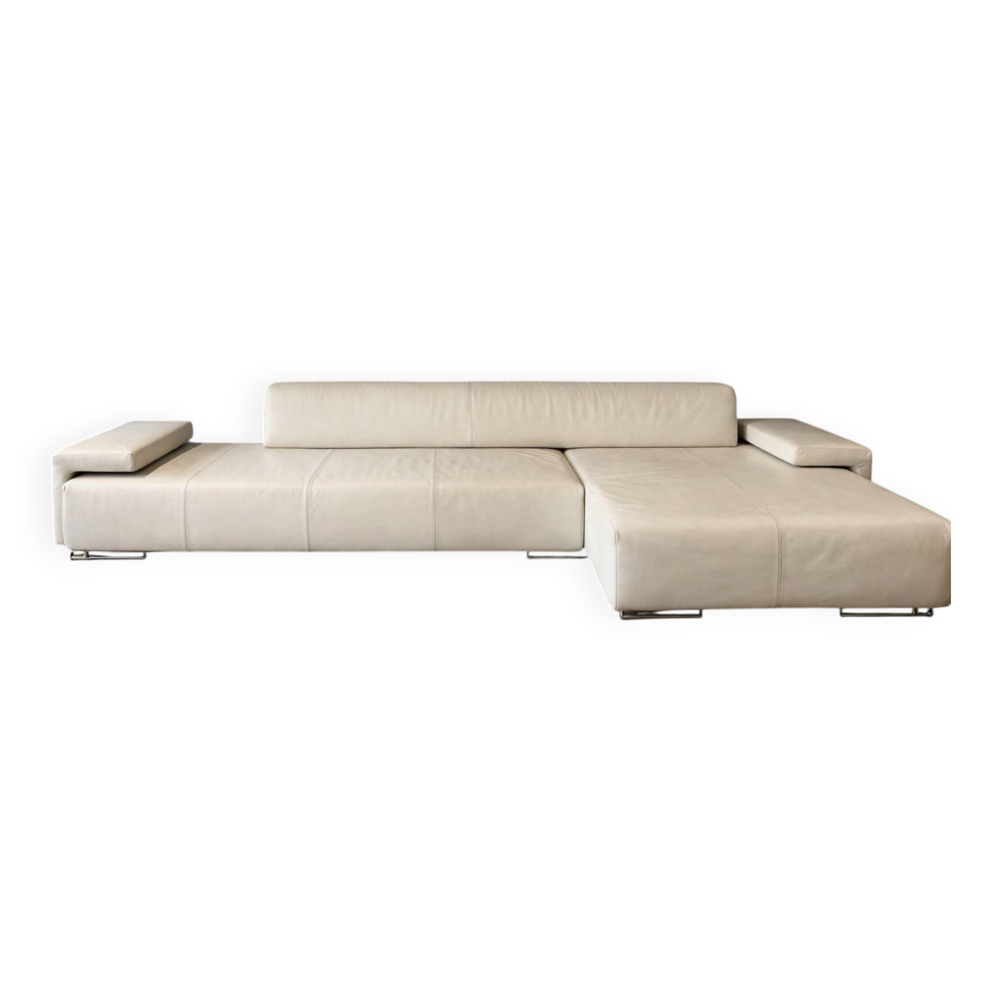 Moroso Lawland Sofa by Patricia Urquiola - vanilla leather - Original