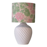 Table lamp in white ceramic, glazed and twisted