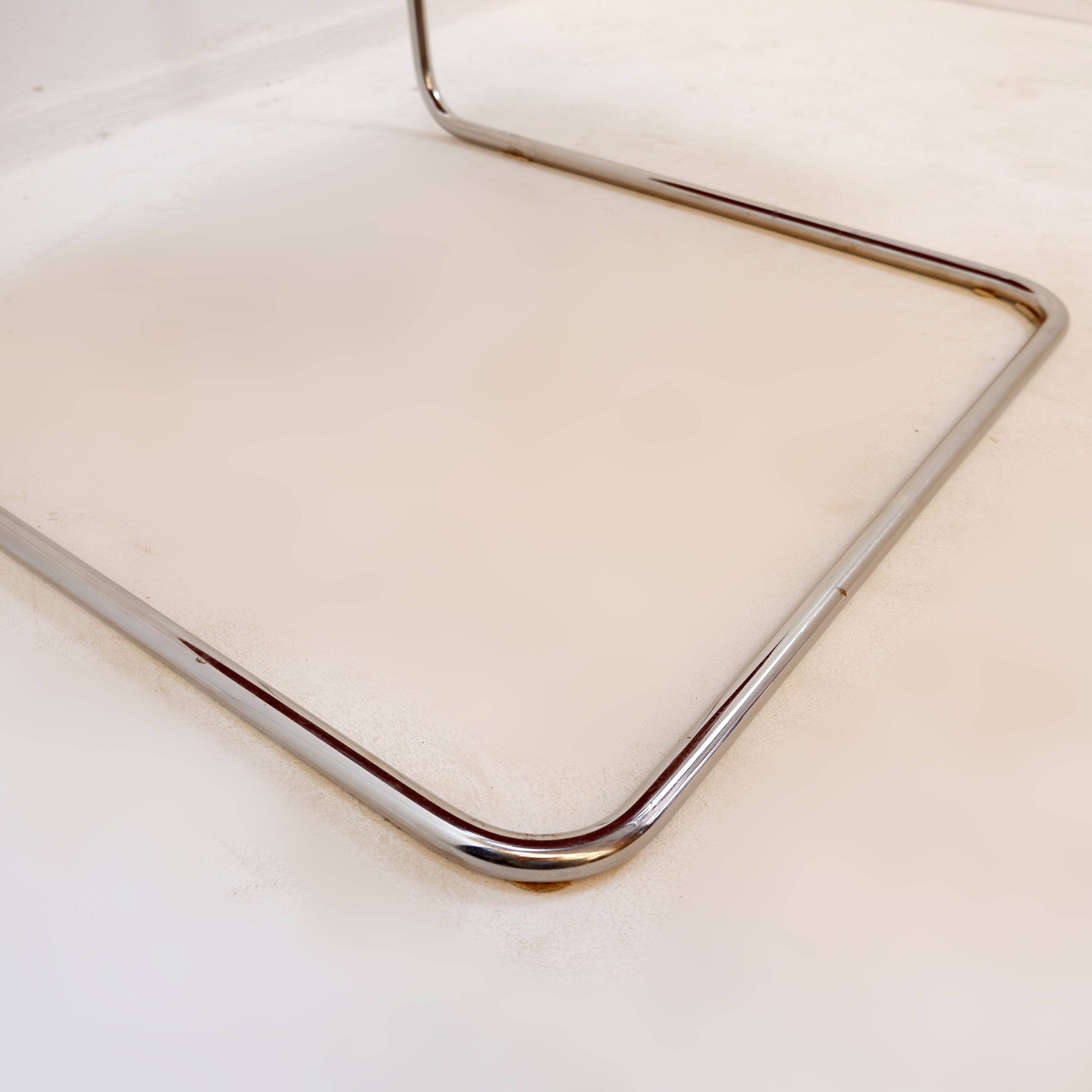 Fauteuil "Paulistano" par Paulo Mendes da Rocha pour Objekto