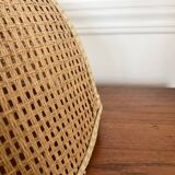 Vintage flower-shaped rattan pendant light