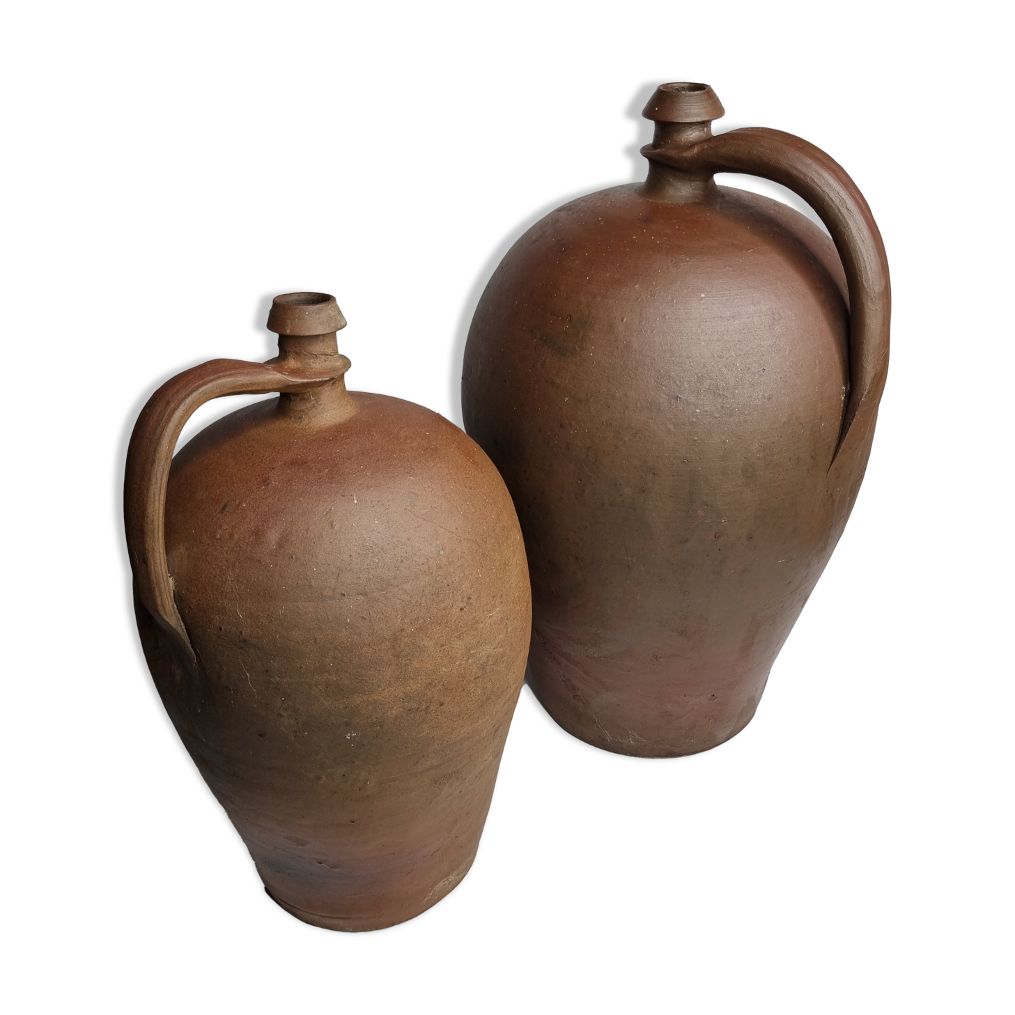 Pair of terracotta ladies-jeannes, 44 cm