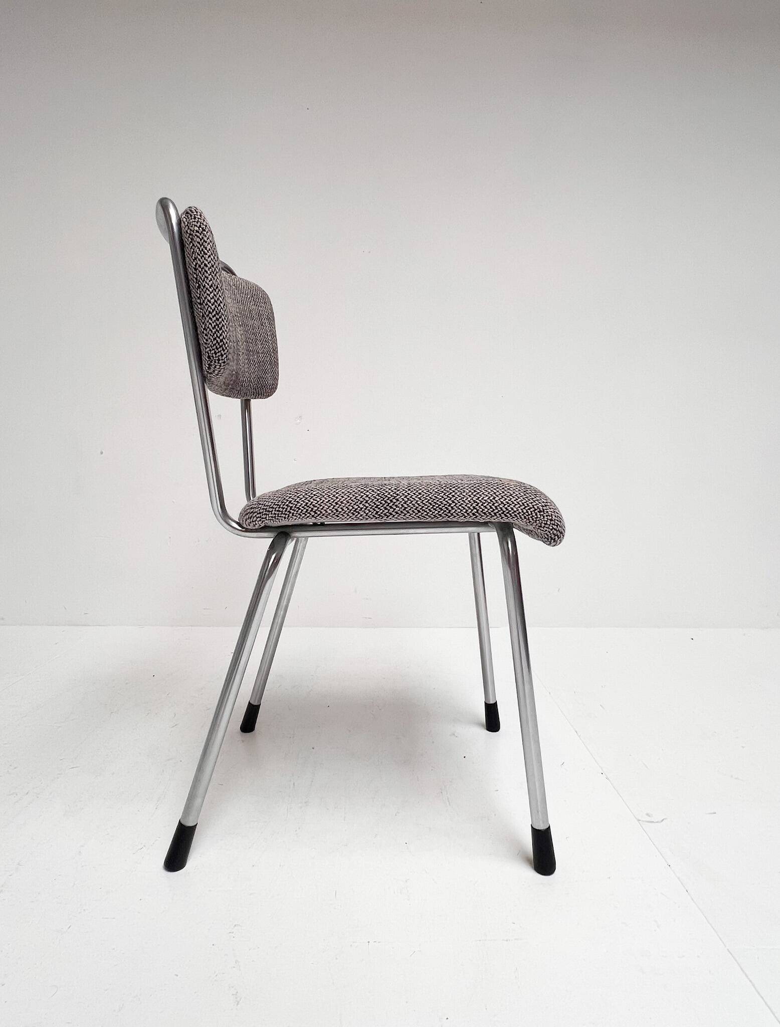 Set of 6 reupholstered chairs by Gebroeders De Wit, 1960s