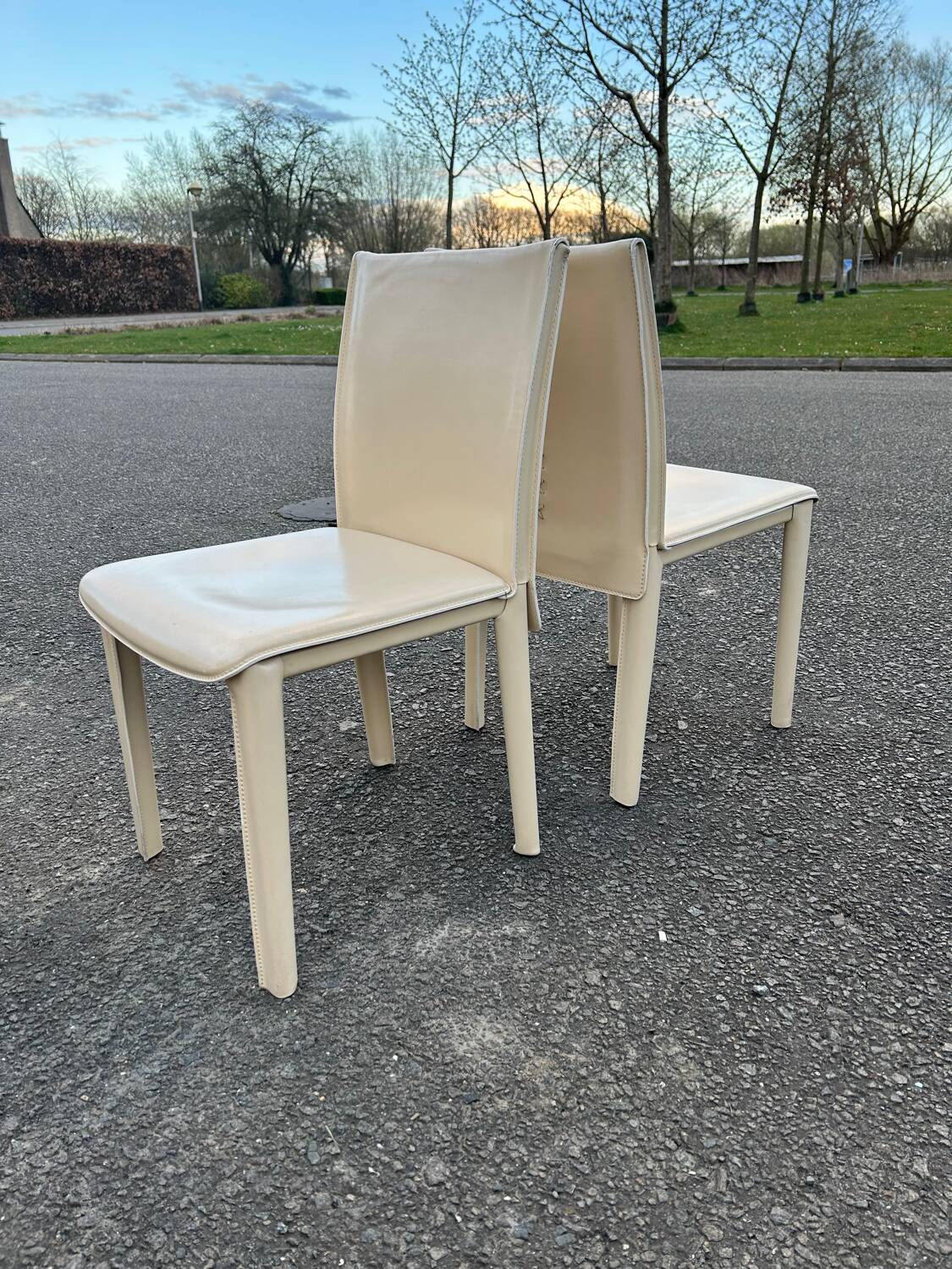 Set of 4 Italian chairs Arper Italy