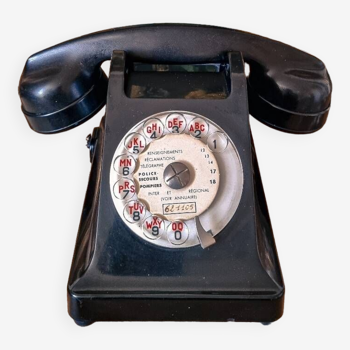 Black bakelite telephone, 1949