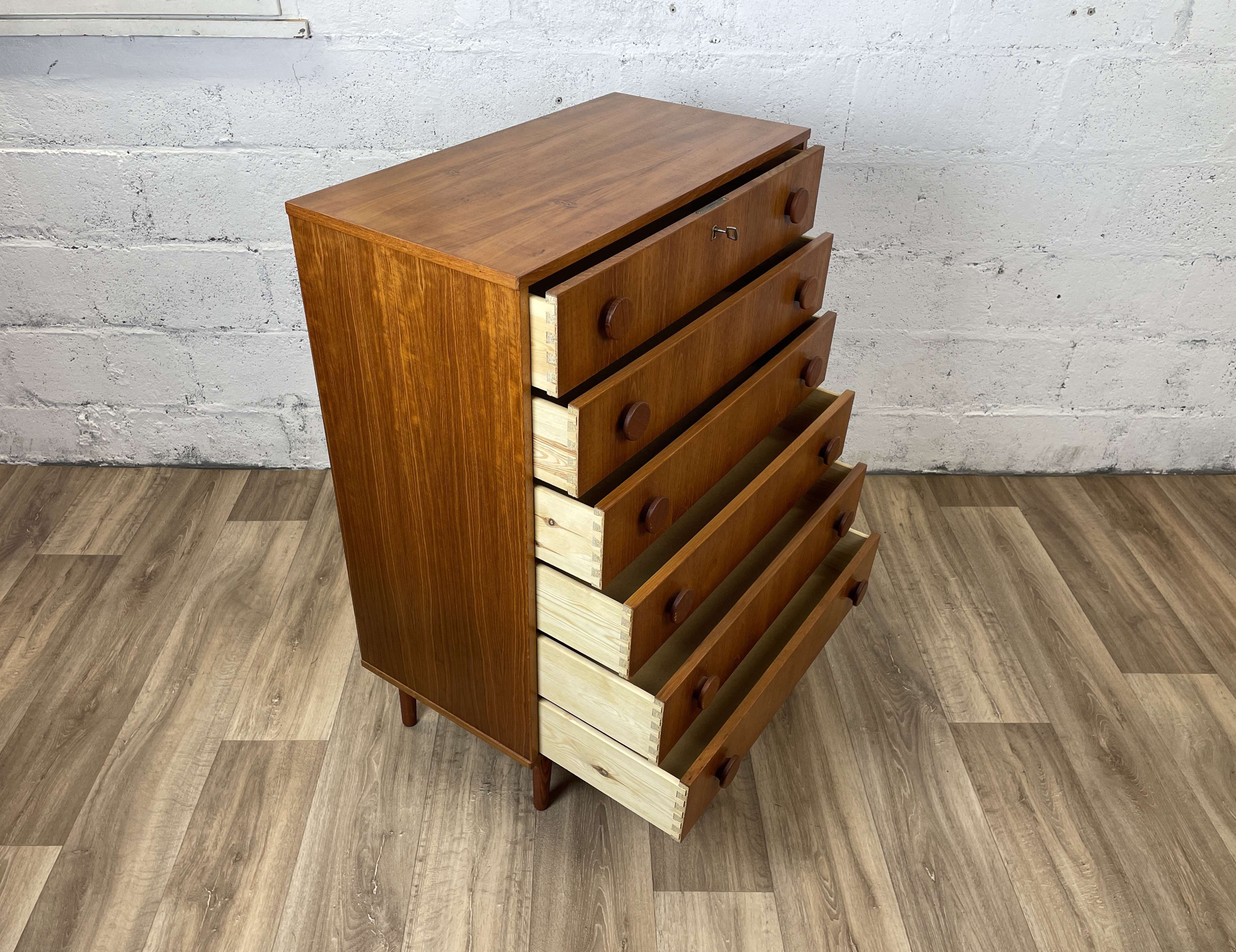 Scandinavian chest of drawers 6 drawers vintage teak, 60s