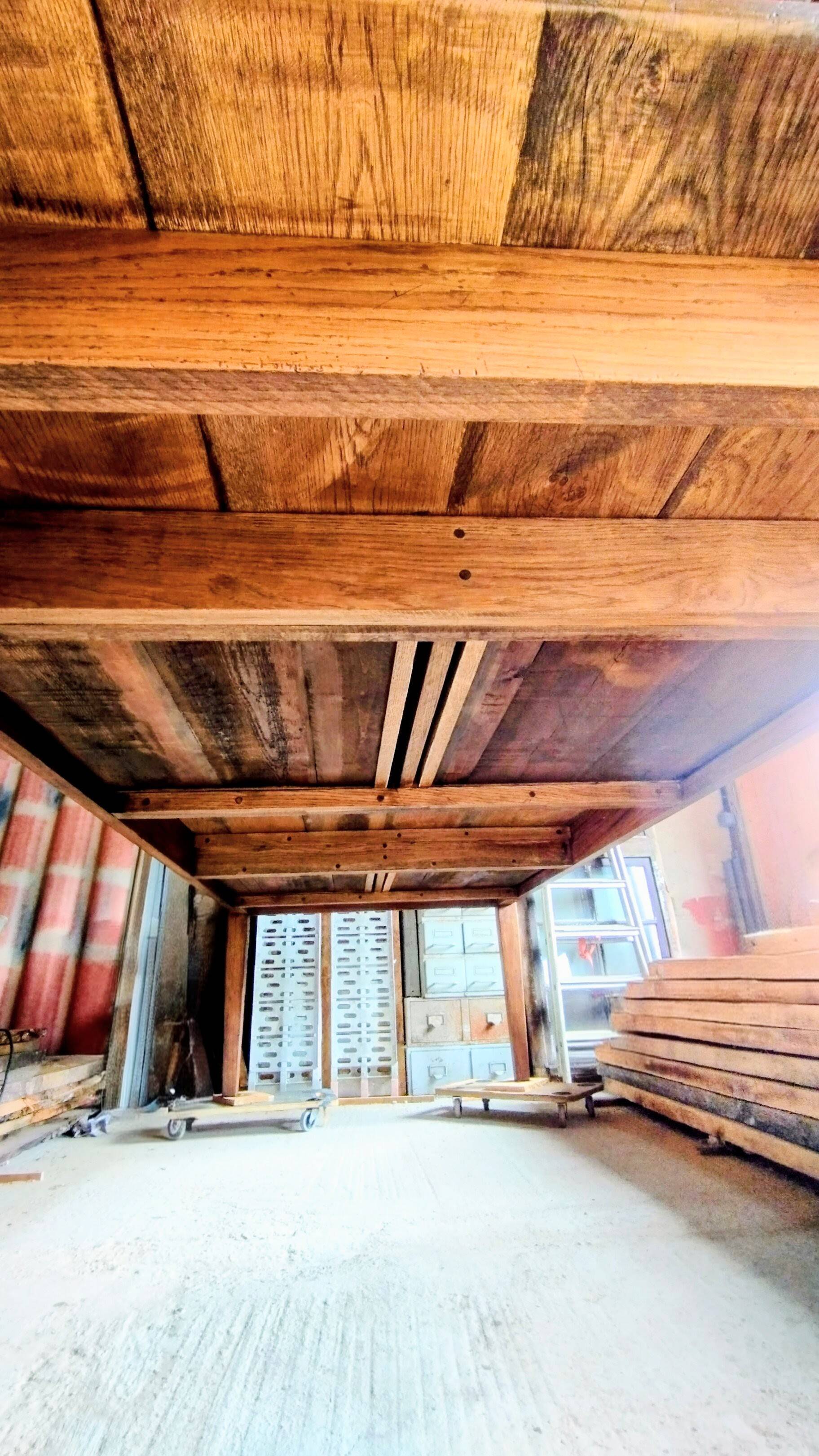 Solid oak farmhouse table, 270x120 cm, with 4 drawers