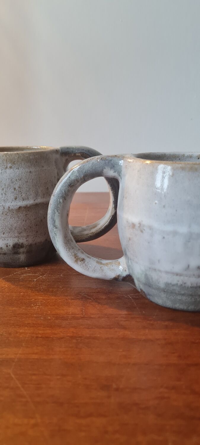 Glazed stoneware mugs