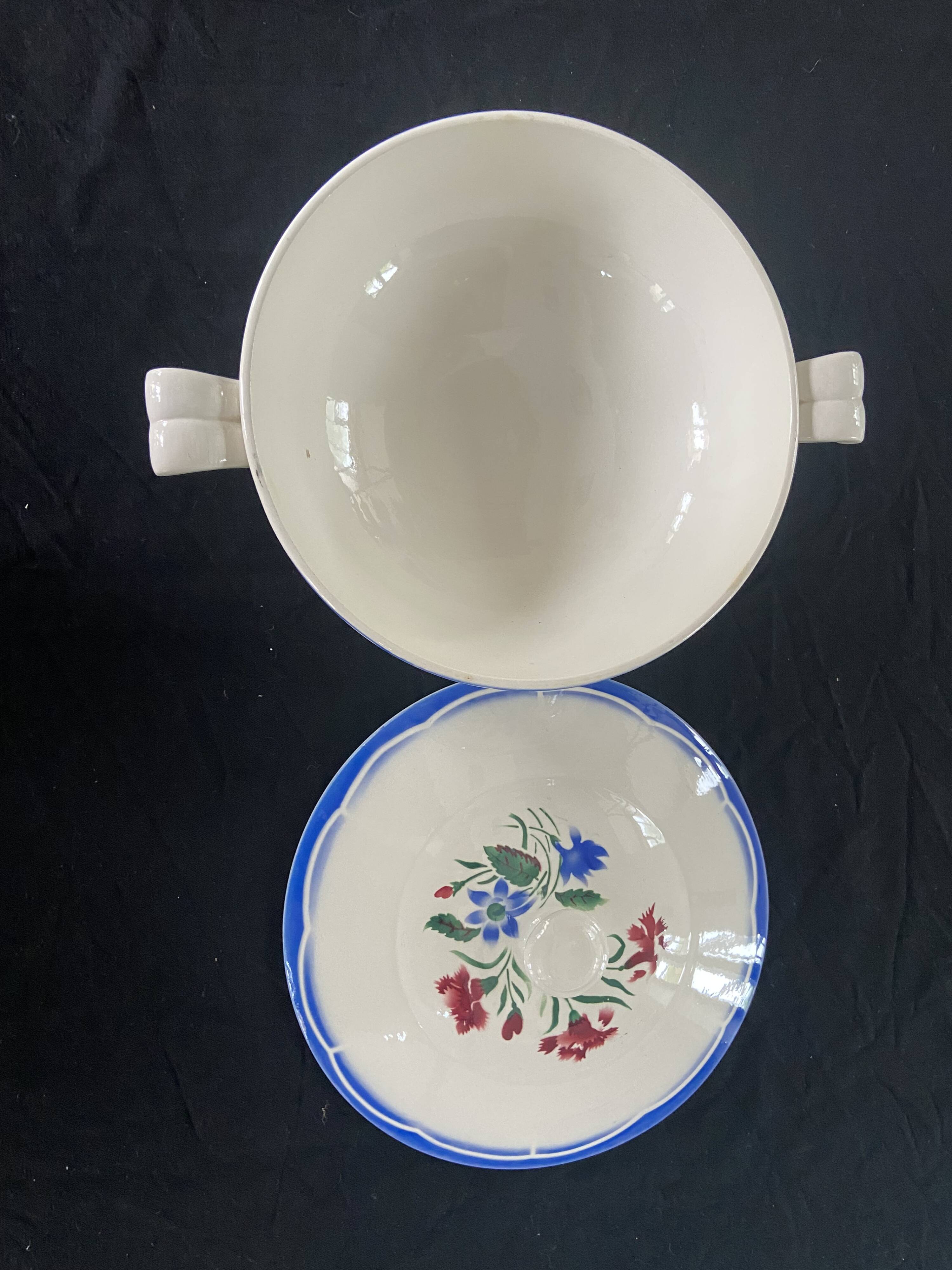 Digoin Vegetable Garden Sarreguemines, Elorn