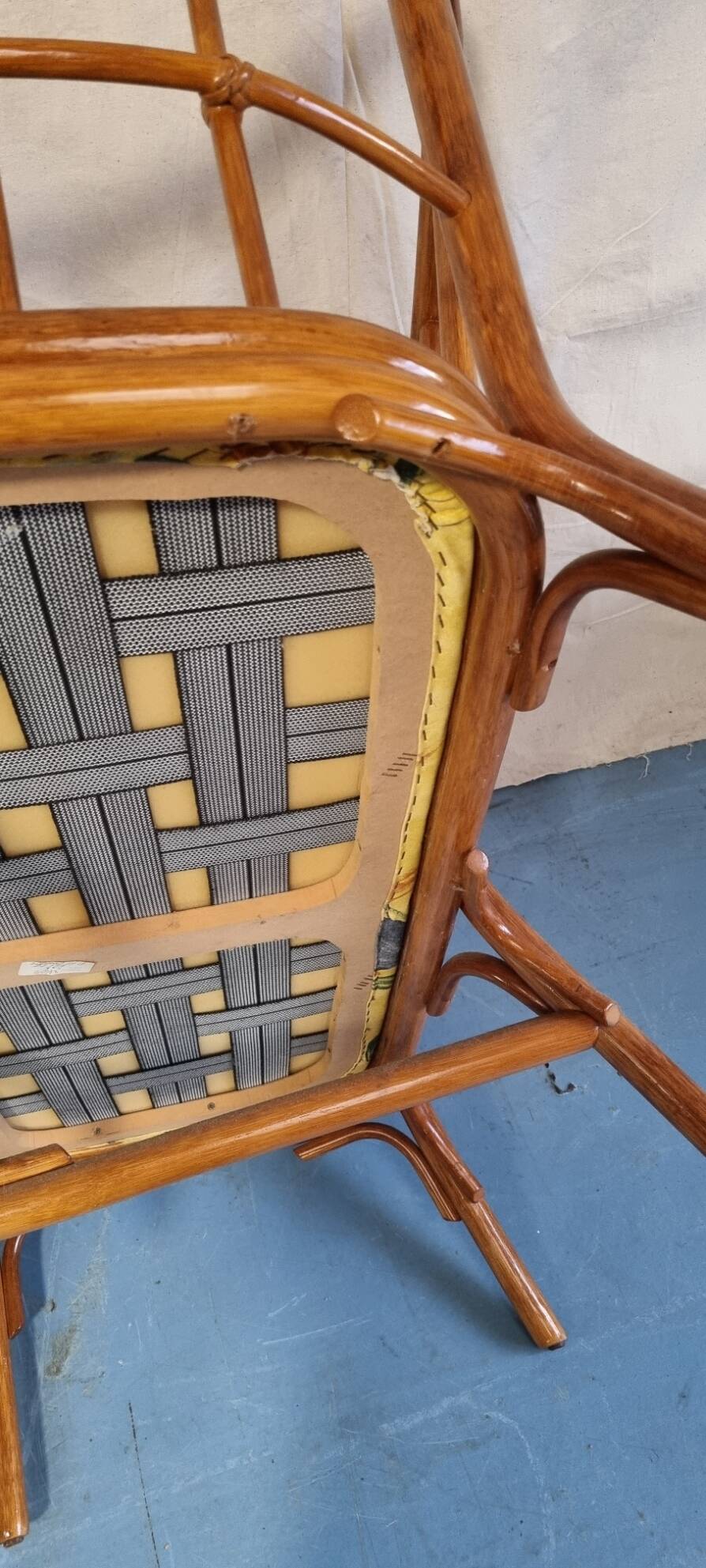 2-seater rattan sofa