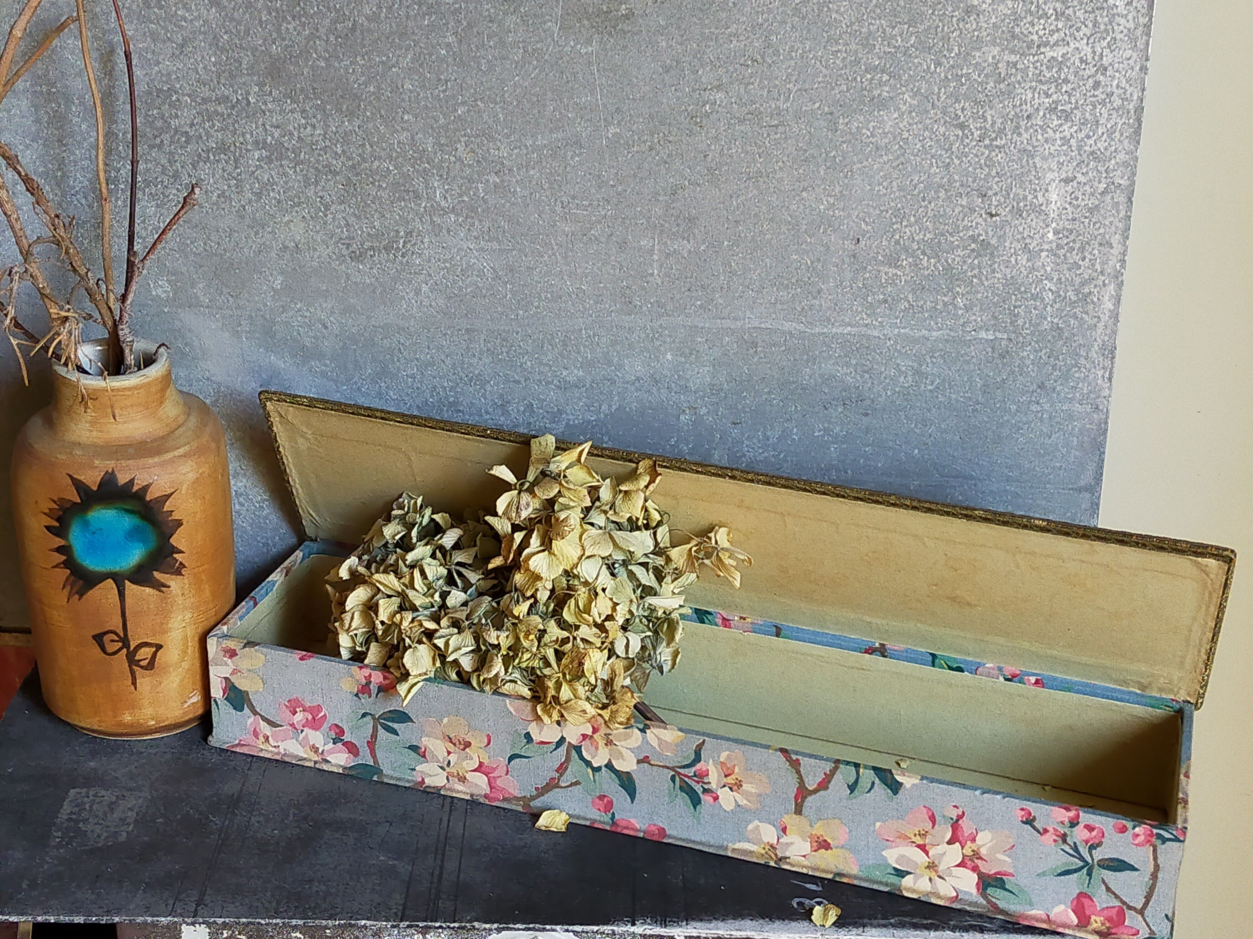 Ancient cherry blossom fabric box 1940