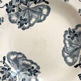 8 deep ironware plates "Les Violettes" Salins
