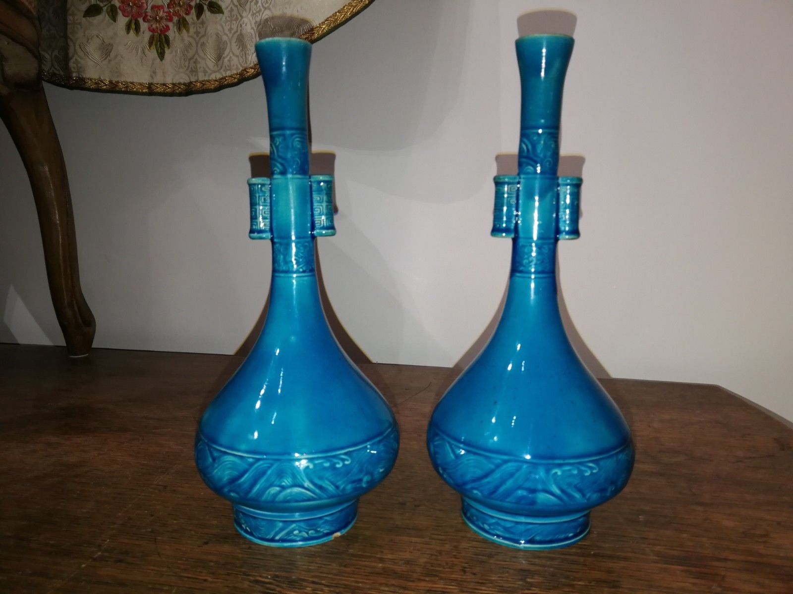 Pair of vases inspired blue Th.Deck