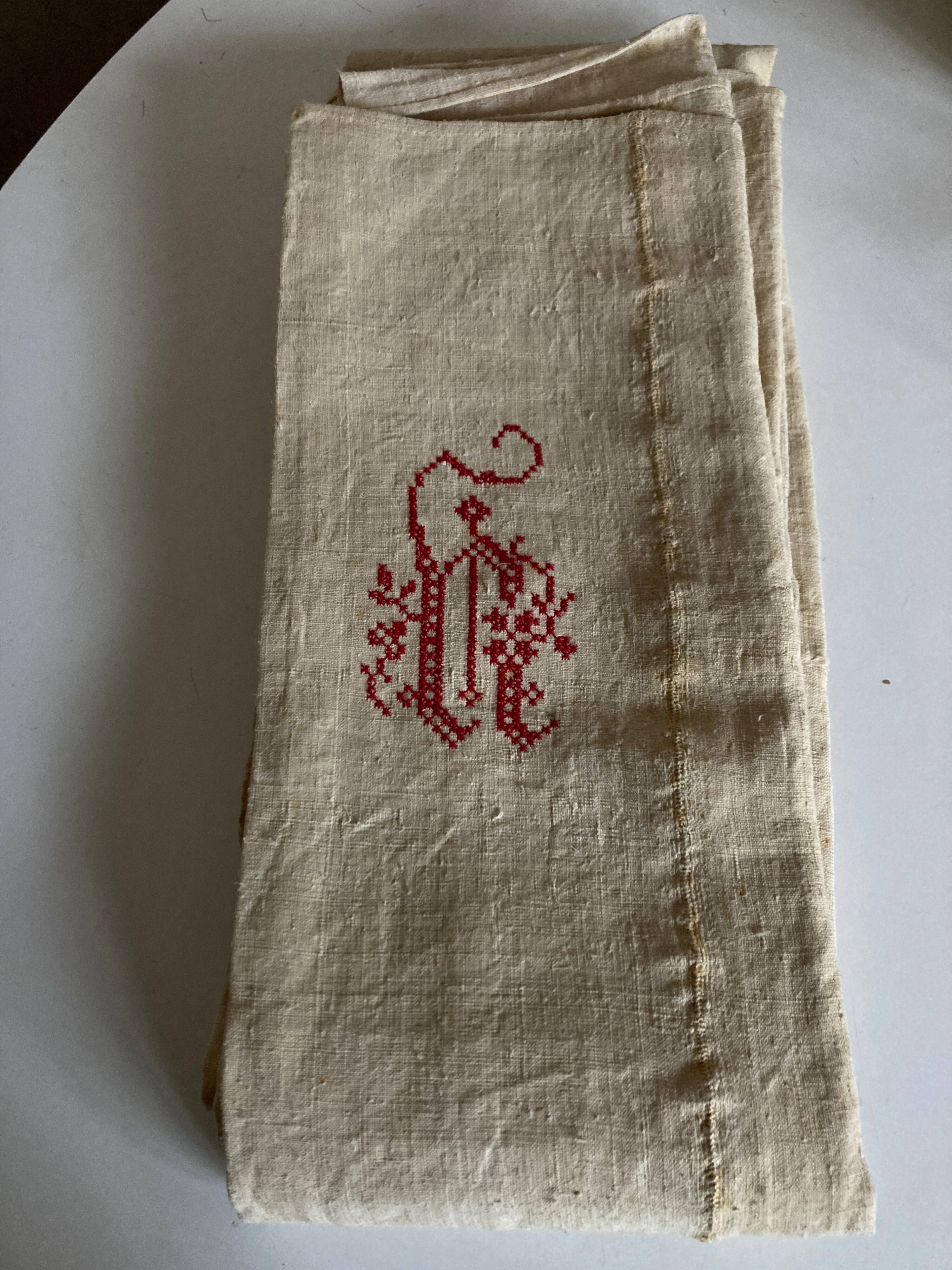 Nappe en toile de chanvre brut 19e brodée XXL