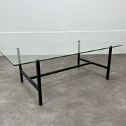 Table basse années 50 verre et métal noir