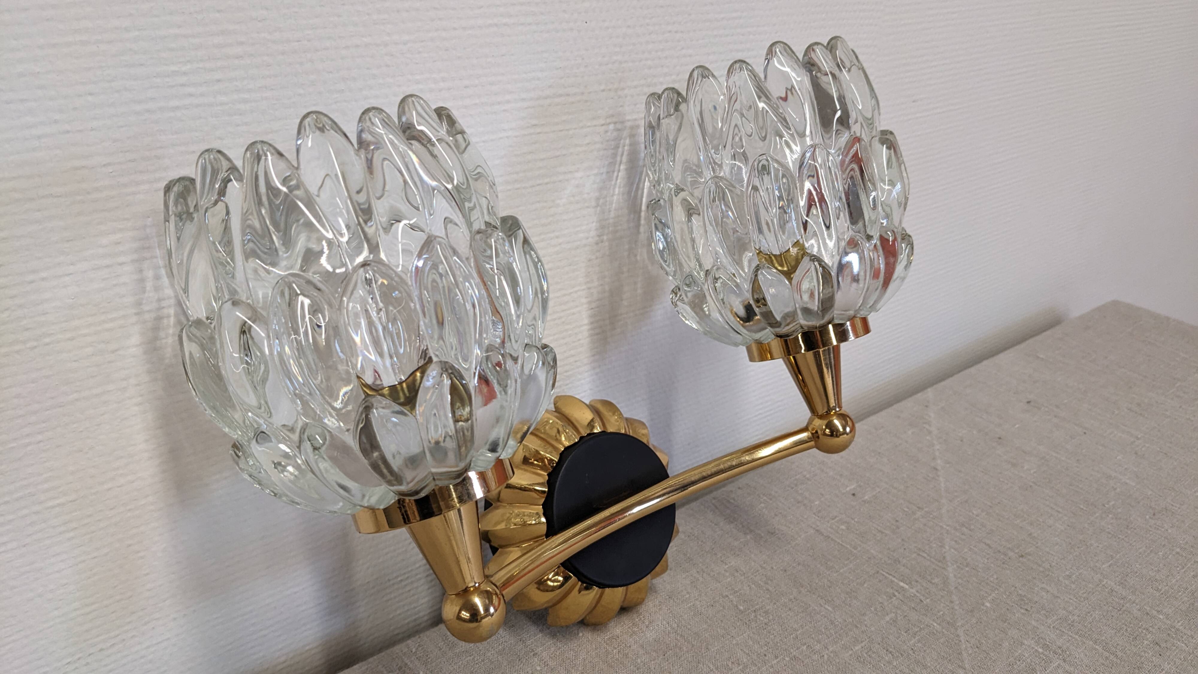 Set of 4 modernist double wall lights by Maison Arlus, France circa 1950.