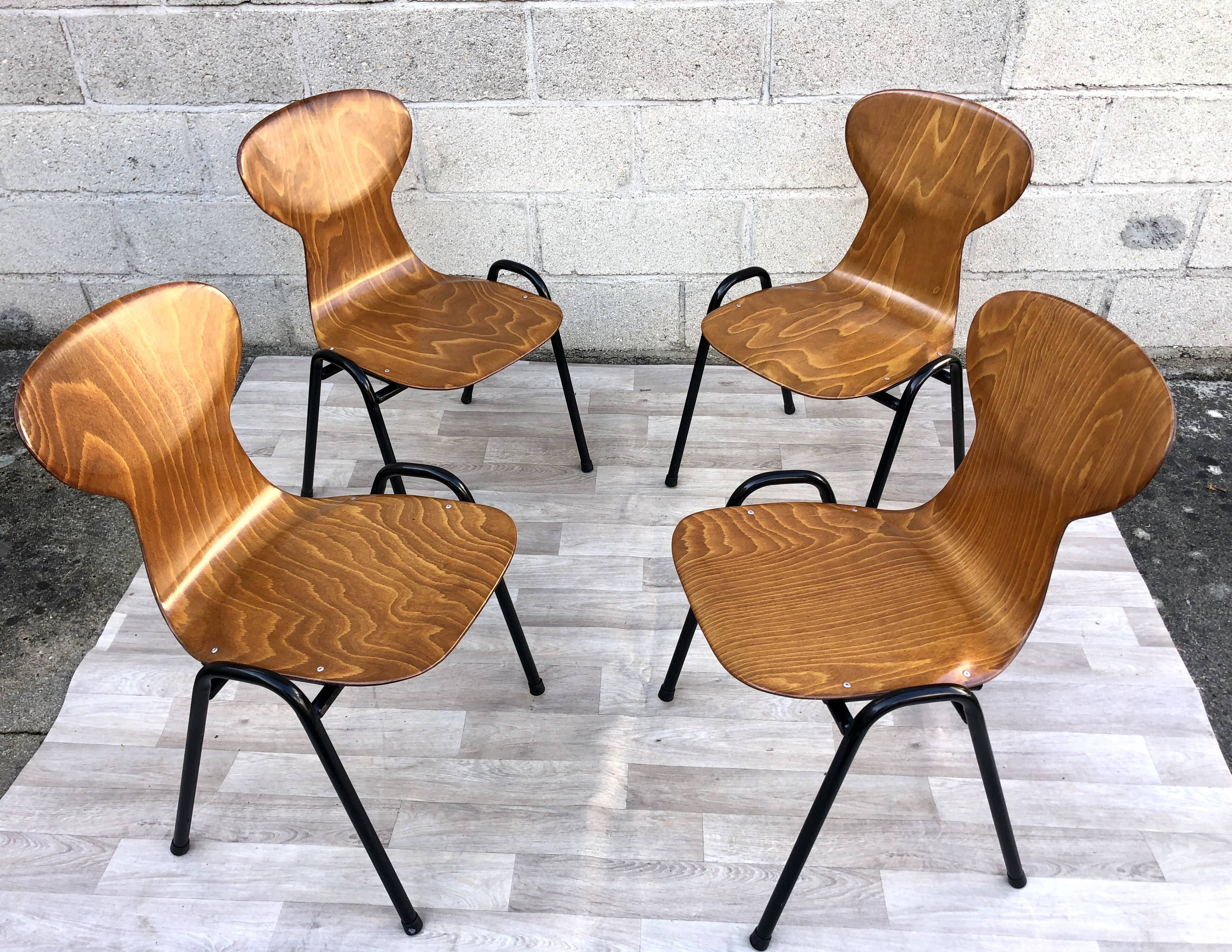 Lot of 4 chairs Ant Eromes 60s vintage
