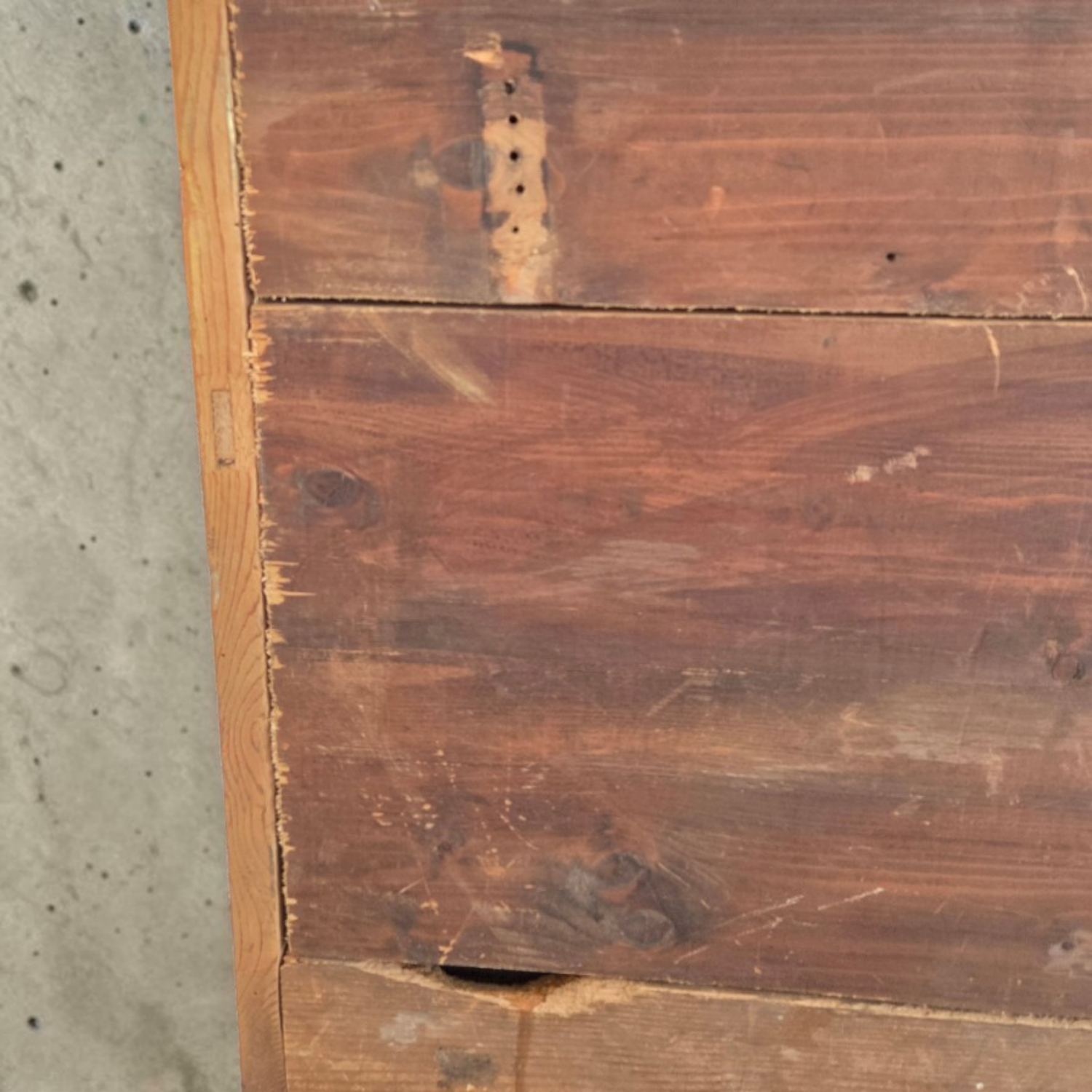 Cardboard maker's furniture