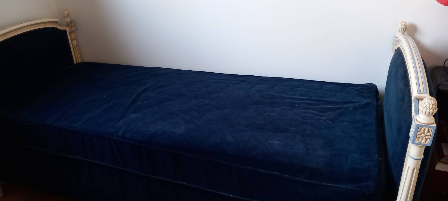 Sofa bed