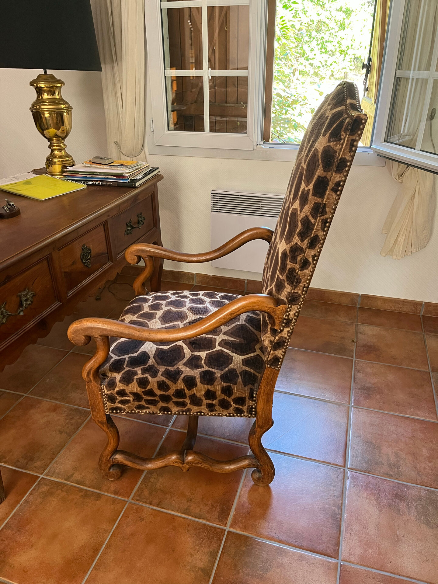 fauteuil  peau de girafe