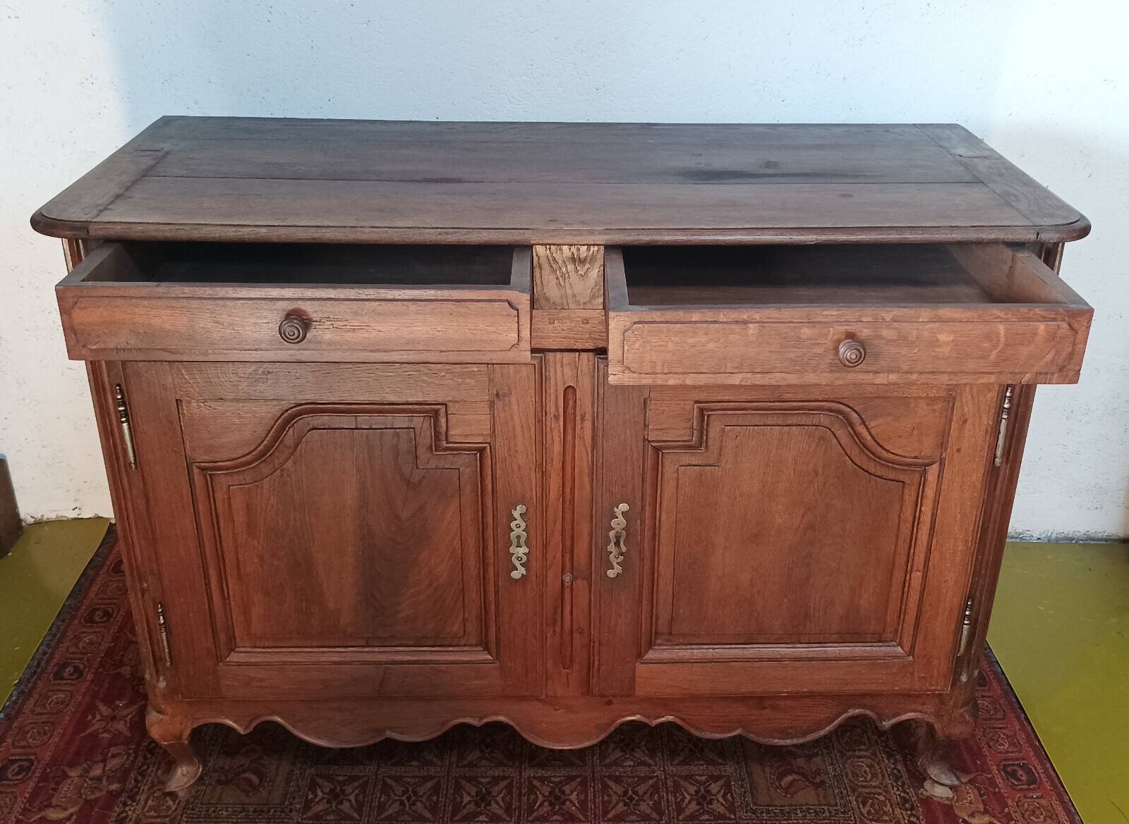 Louis XV oak buffet from the 19th century