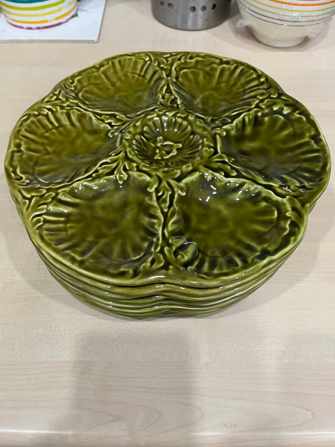 8 assiettes à huîtres Gien