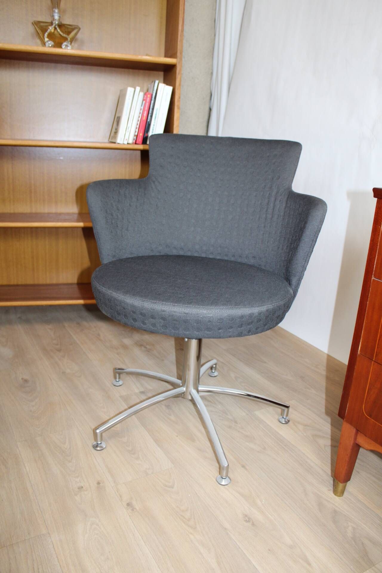 2 vintage swivel armchairs in gray fabric by axelson for garnas 2014 sweden