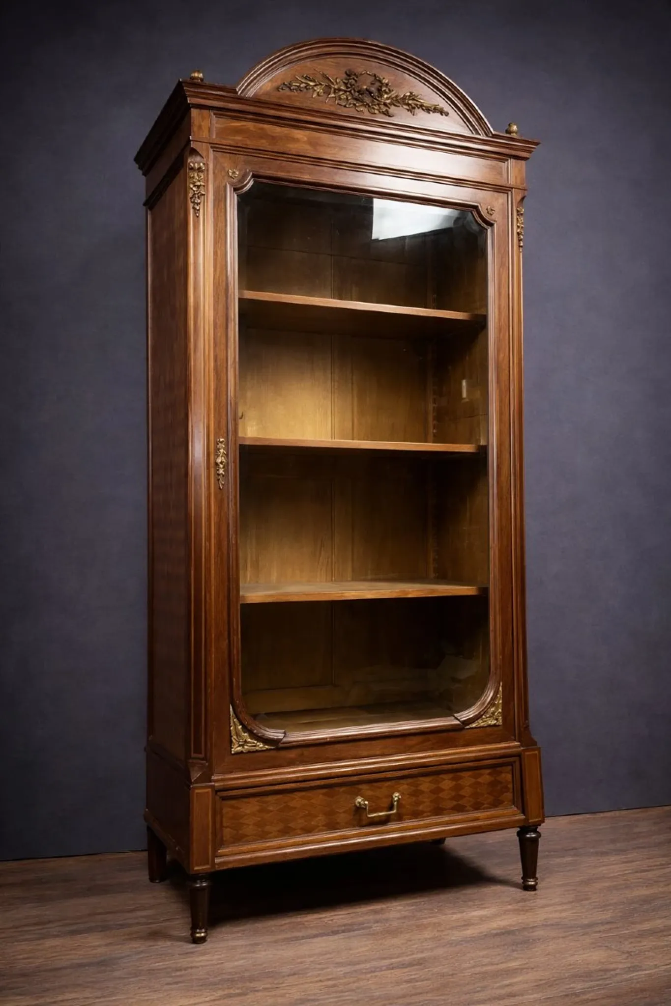 Parisian library Louis XVI in precious wood and gilded bronze