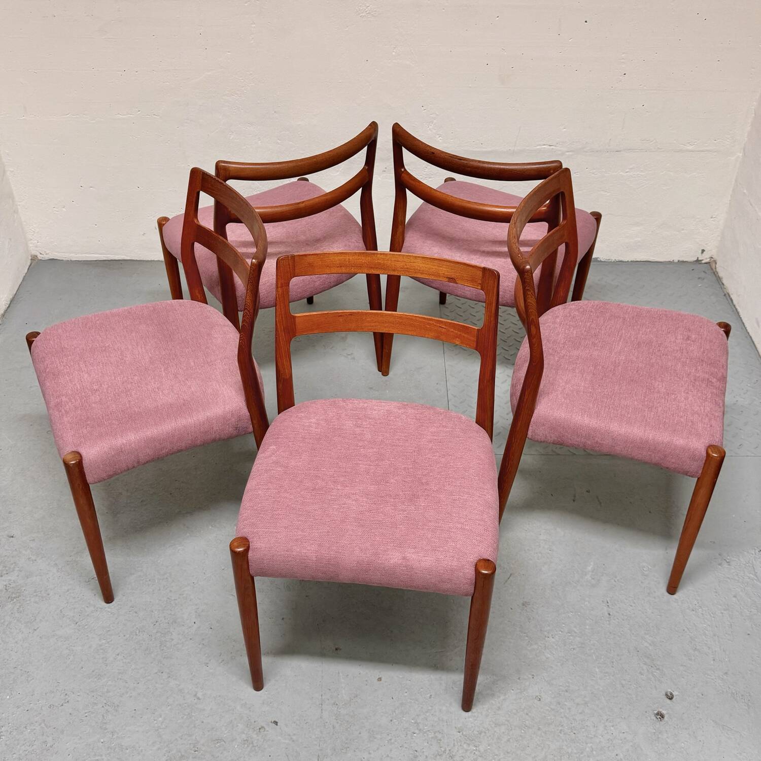 5x chaises de salle à manger en teck par johannes andersen pour uldum, années 1960