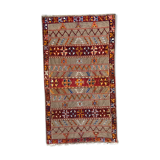 Moroccan berbere rug 142 x 254 cm