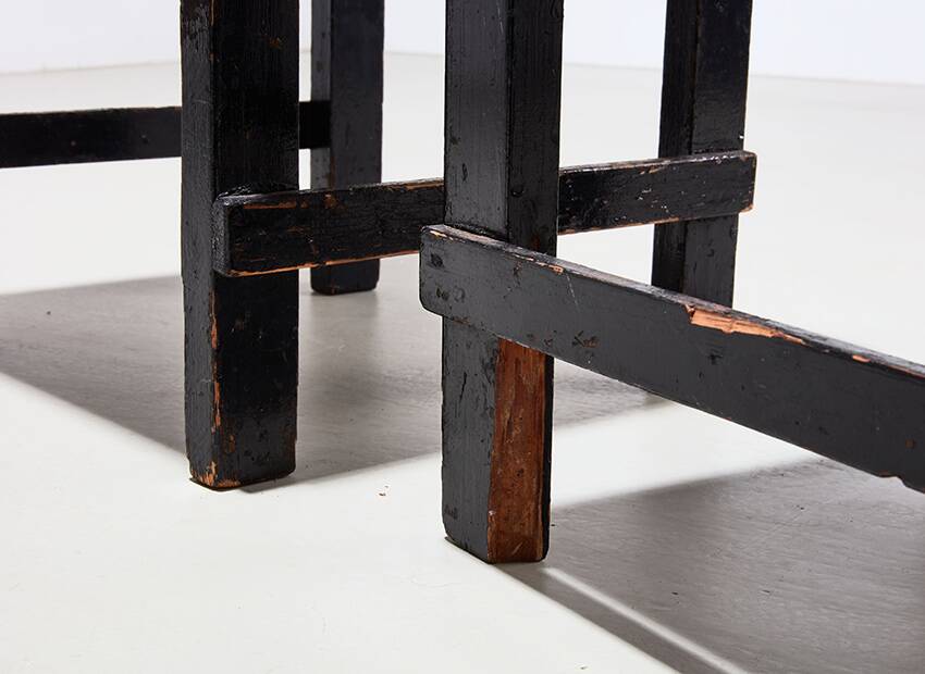 Rare paire de chaises de salle à manger modernistes des années 1930