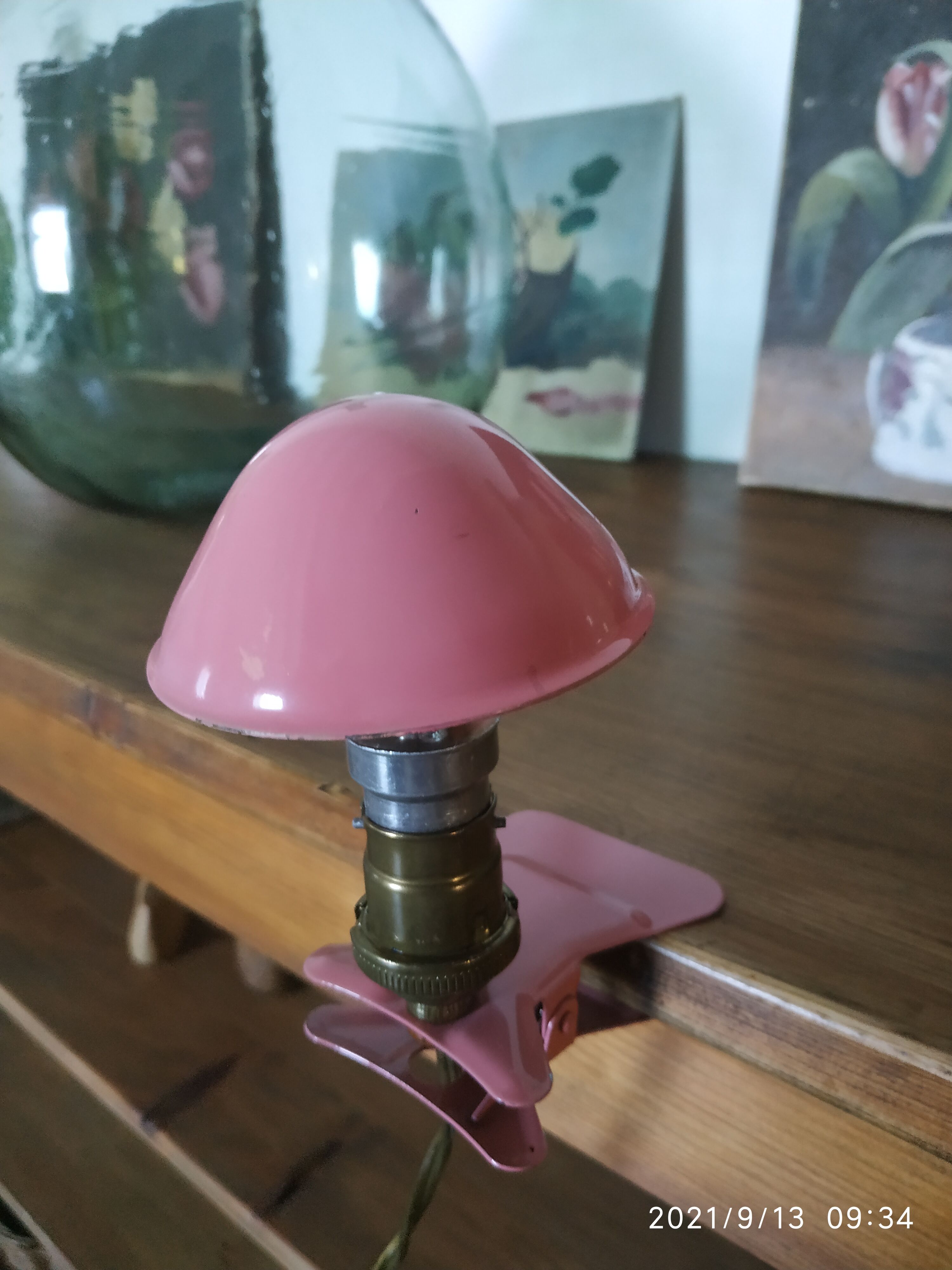Clamp mushroom lamp
