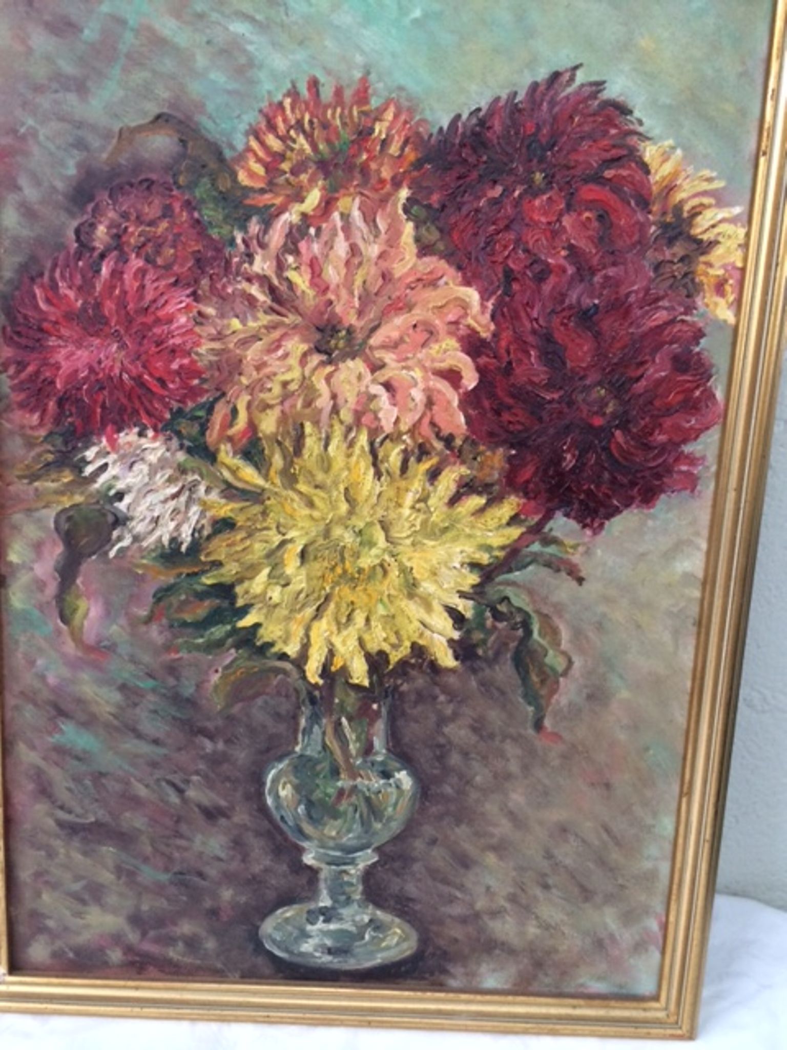 Table, the bouquet of Dahlias, on wood, framed