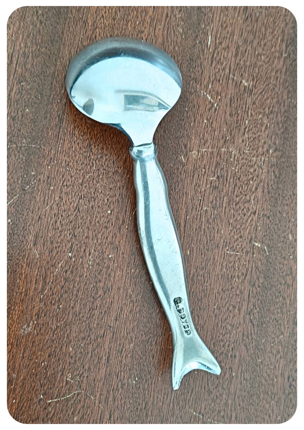 Louche à sucre Carroll Boyes des années 1990 « Poisson »