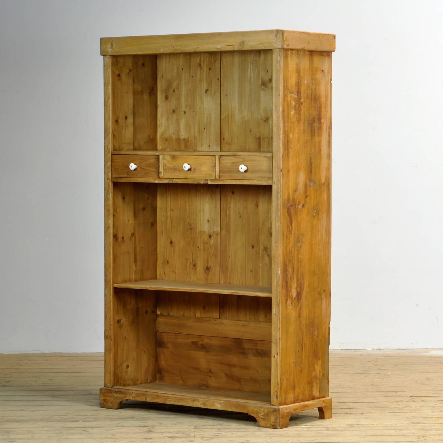 Pine wardrobe, circa 1930