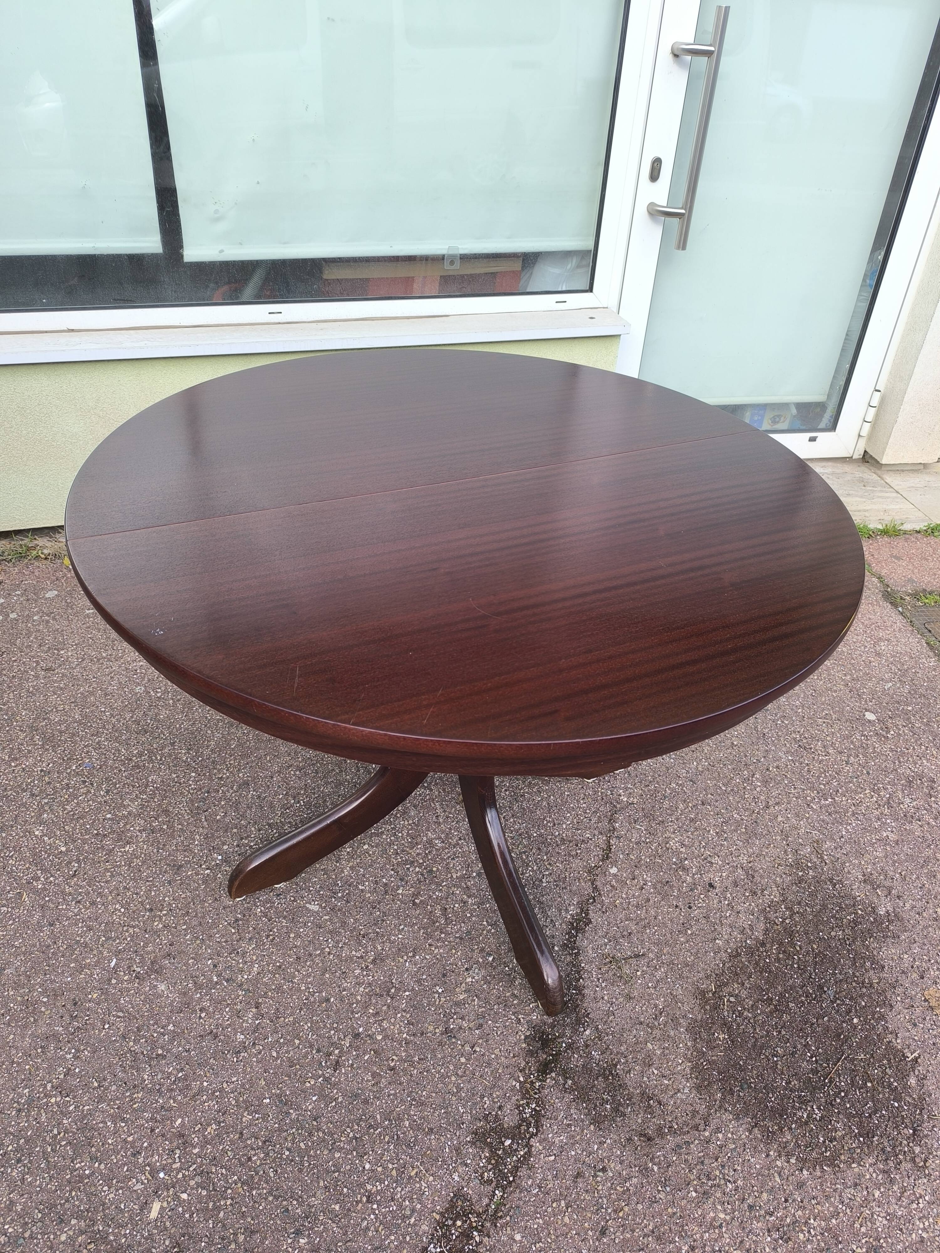 Table ronde extensible 4 à 6 personnes bois