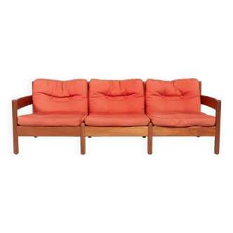 Architectural Scandinavian design sofa from 1980’s