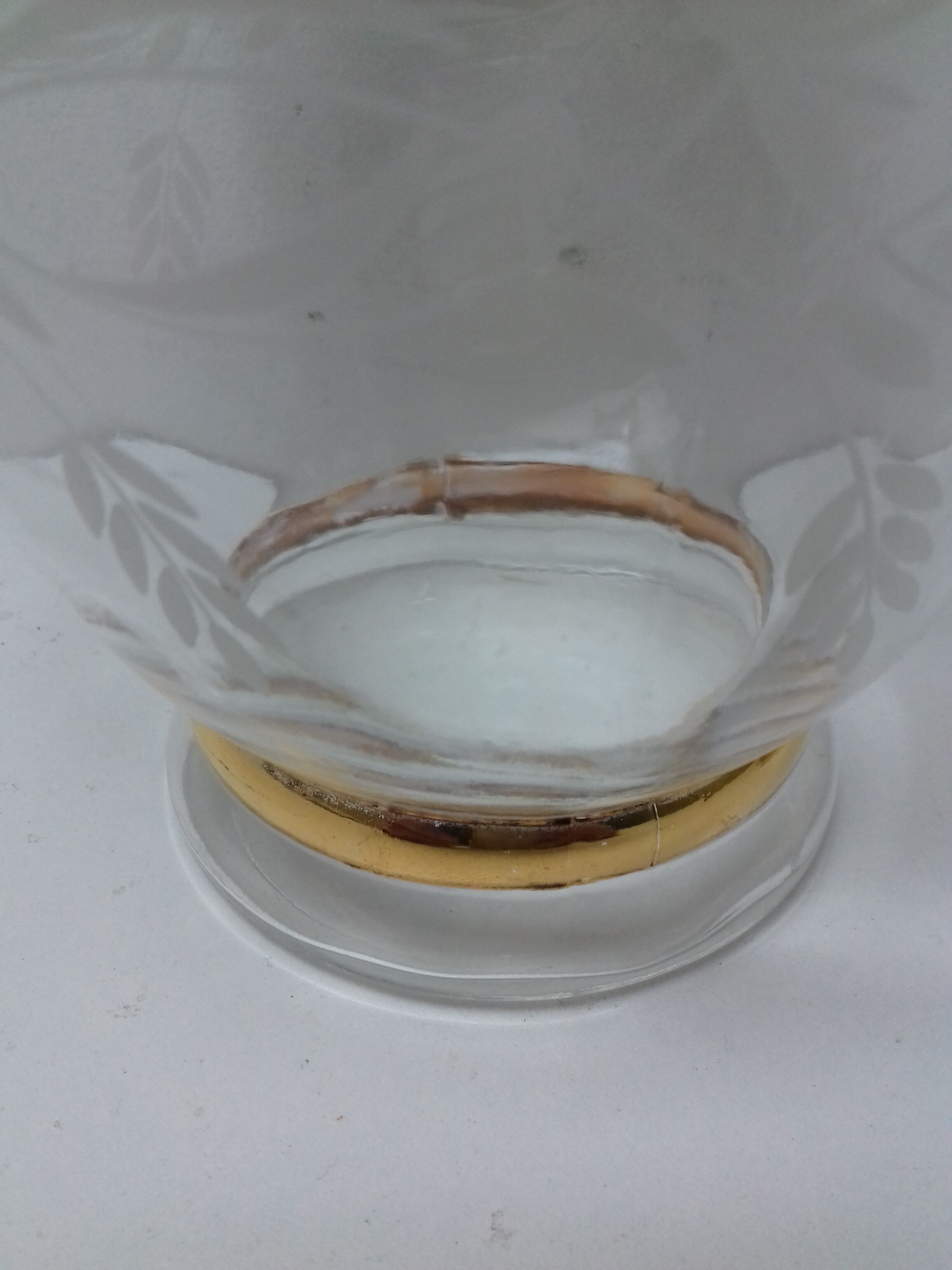 Carafe glass gilded and engraved