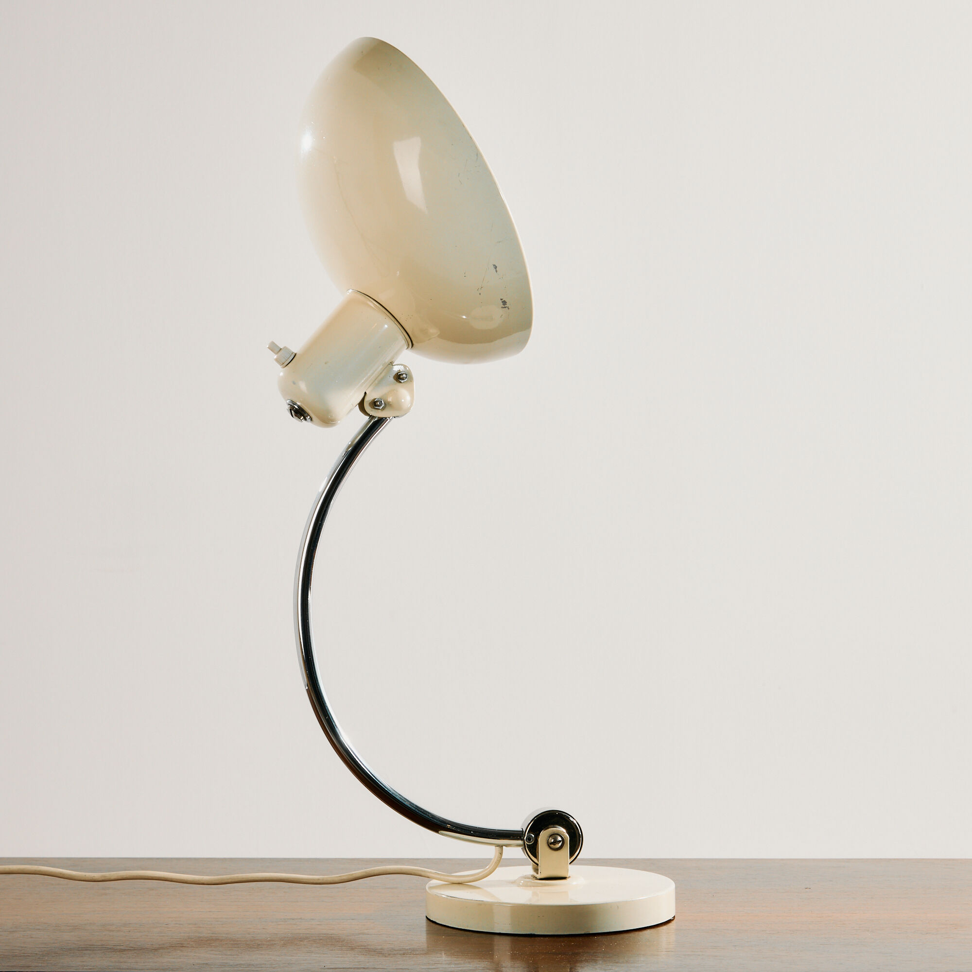 Lampe de table Bauhaus par Christian Dell pour Koranda