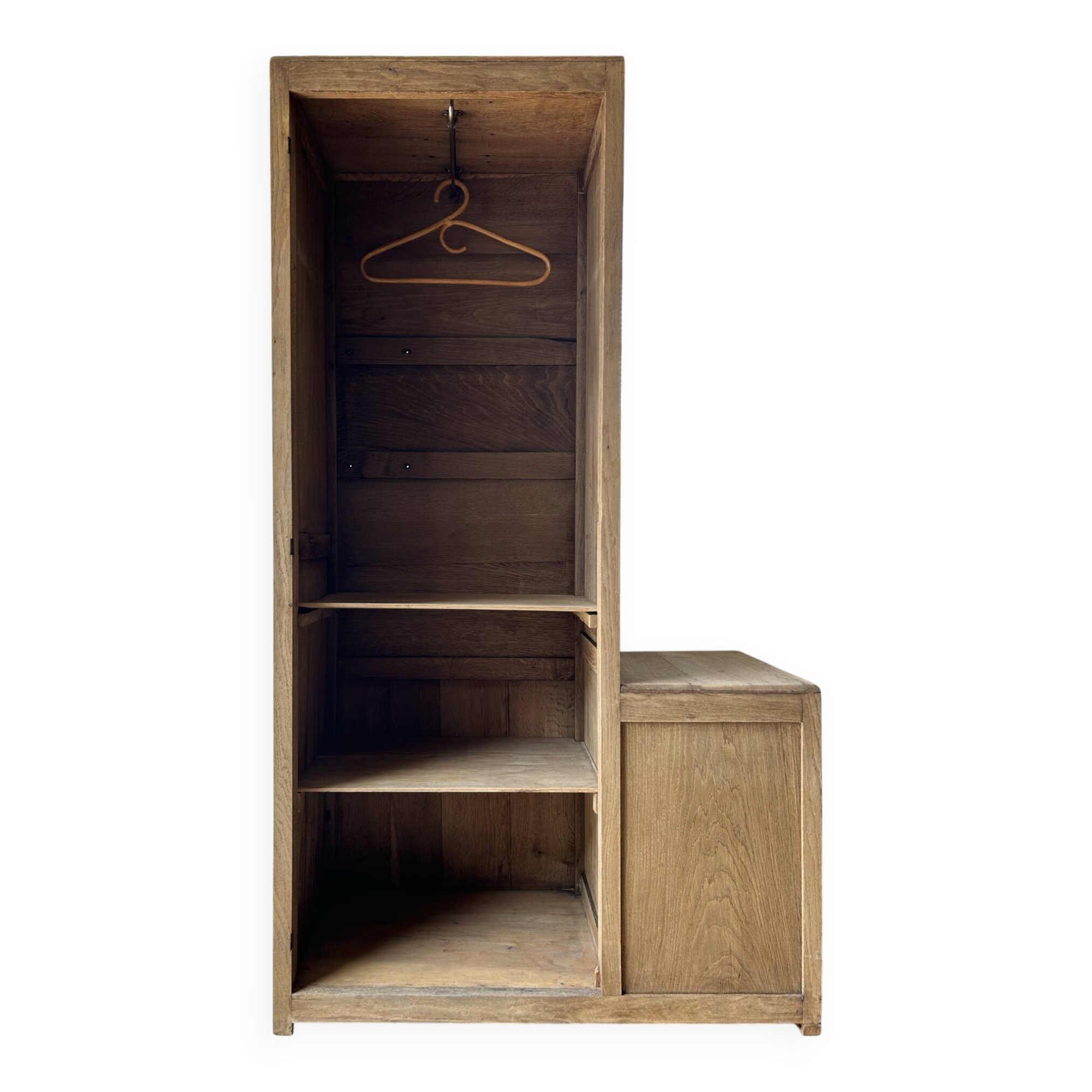 Asymmetrical Parisian wardrobe