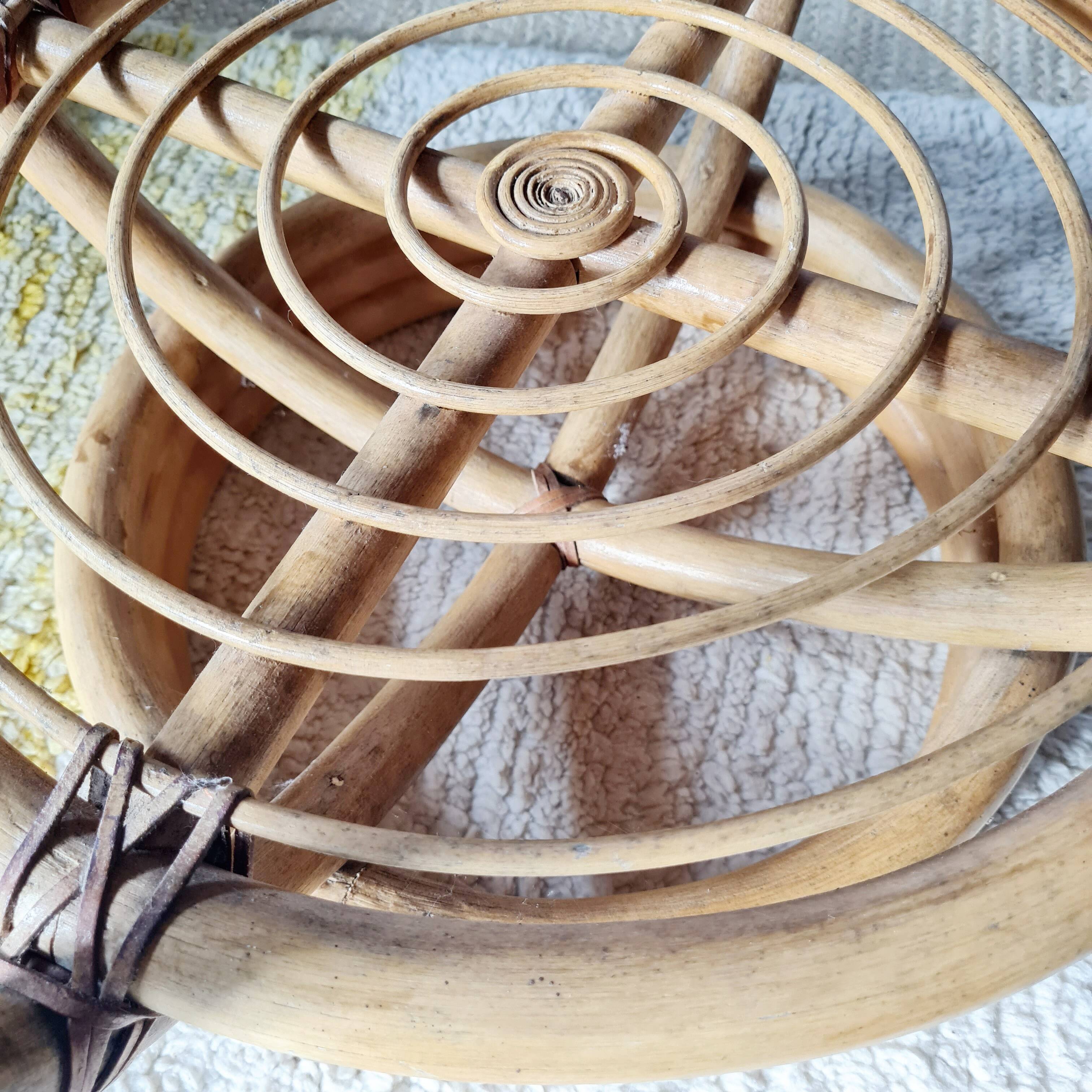 Vintage rattan side table with two round tops – 1960
