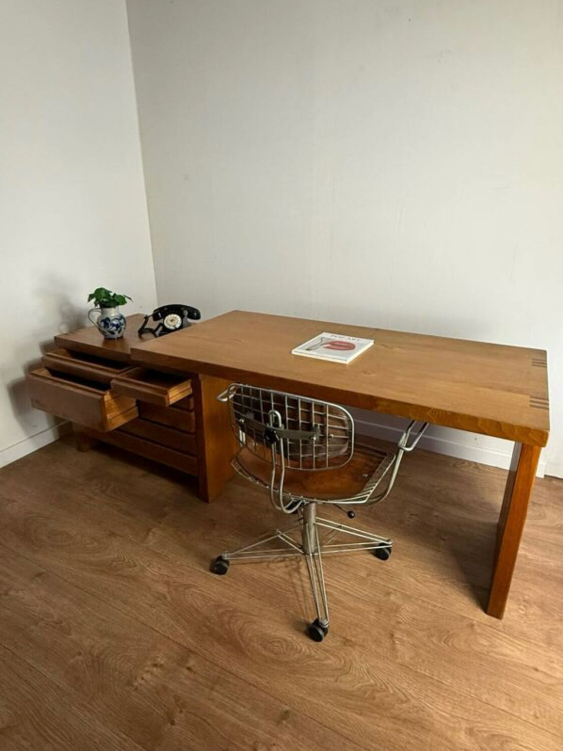 Pierre Chapo B19E Solid Elm Desk - Iconic 1960s Design