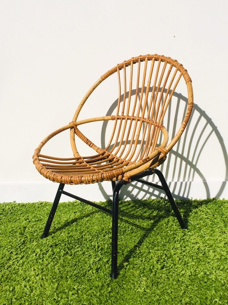 Vintage 60s rattan child chair