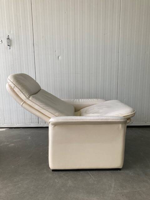 Exceptional and rare Pair of De Sede DS-50 adjustable Lounge Chairs