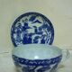 Ancienne tasse à café et soucoupe en porcelaine ultra fine du Japon bleu/ blanc