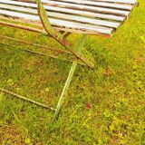 Folding garden bench