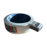 Large empty porcelain pocket