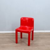 1970s Kartell Model 4875 chair by Carlo Bartoli red color