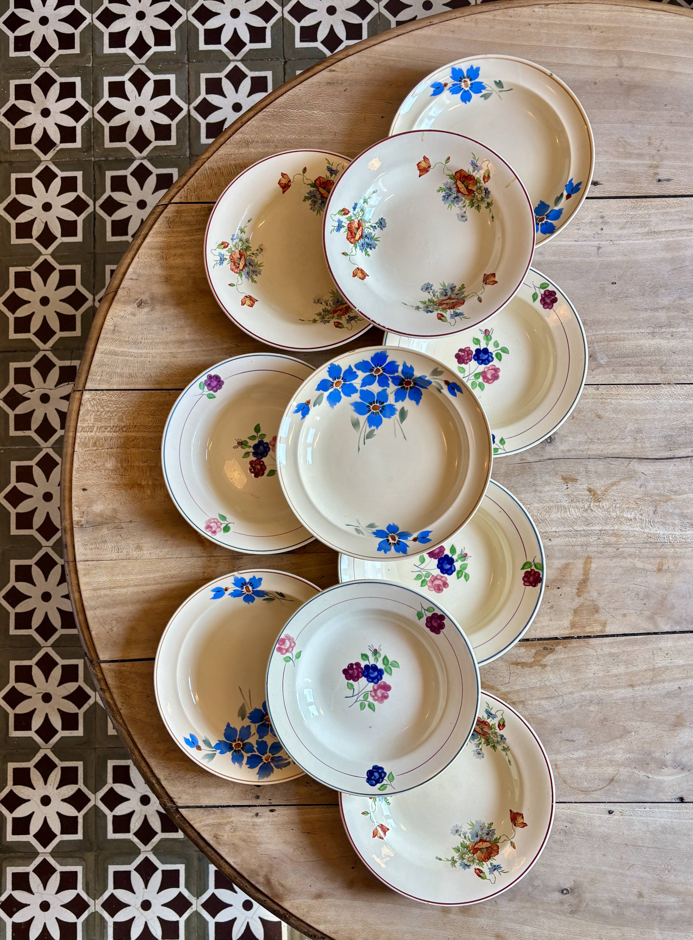Set of 10 mismatched vintage soup plates